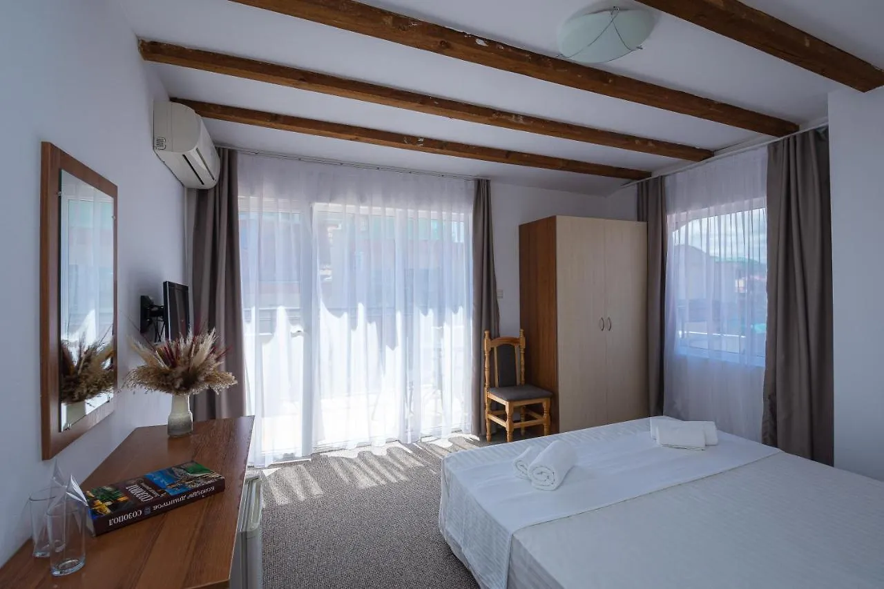 Guest house Viamar Beach